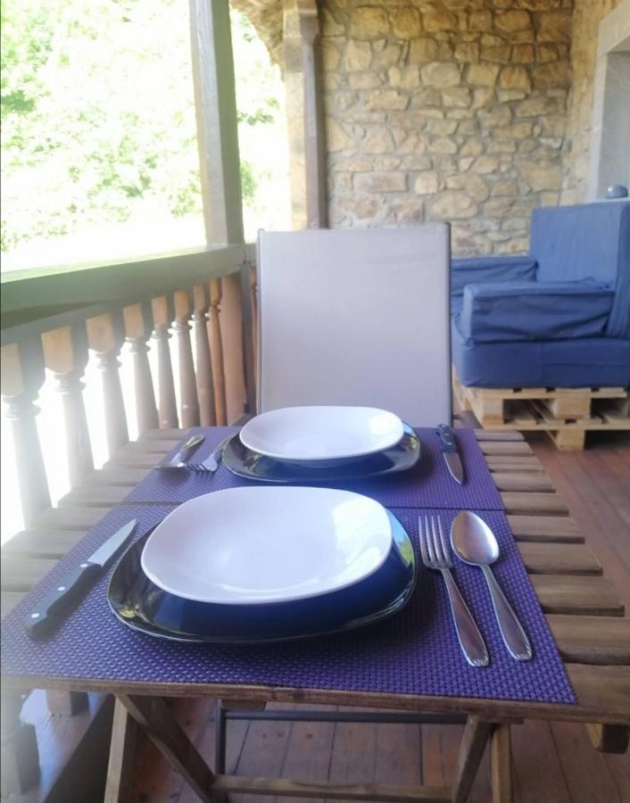 Casa Rural Apartamentos Angel Inguanzo Arenas De Cabrales Екстериор снимка